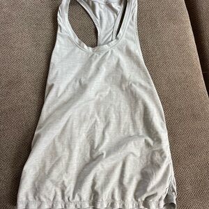 Vuori tank size small grey